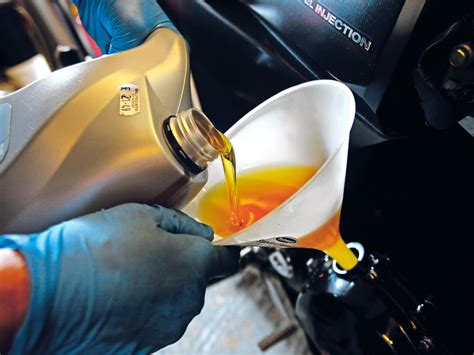 When to Change Motorcycle Oil: A Symphony of Maintenance and Mystery