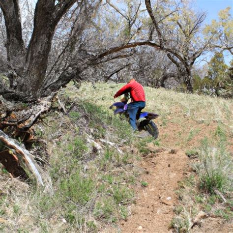 Where Can I Ride My Dirt Bike Legally: Exploring the Intersection of Adventure and Responsibility